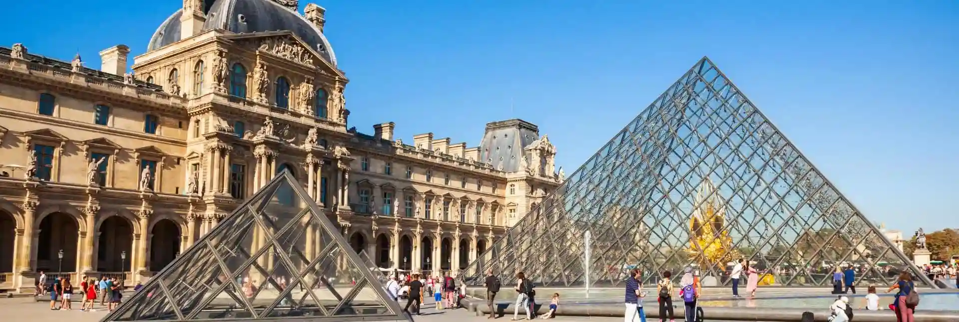 Louvre Museum Facts